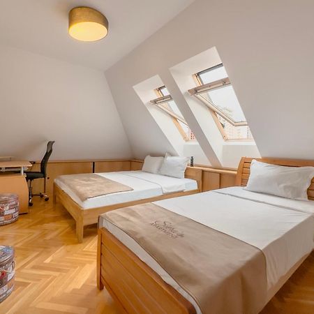Siera'S Apartment プリシュティナ エクステリア 写真